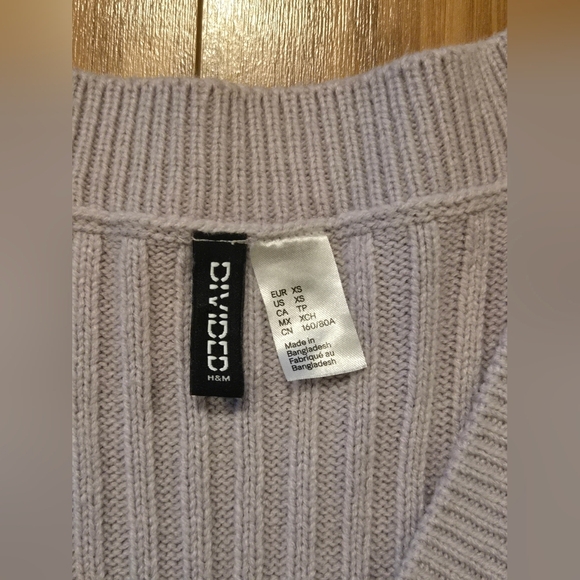Divided H&M Ribbed Knit Sleeveless Sweater Vest - Picture 6 of 8